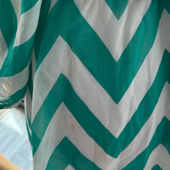 My Michelle Chevron Pattern Dress Size S/M - Picture 11 of 12